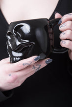Load image into Gallery viewer, Skull Mug [B]
